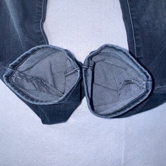 Levi’s Slimming Skinny Women’s Jeans 28x30 Gray Blue - Picture 5 of 5